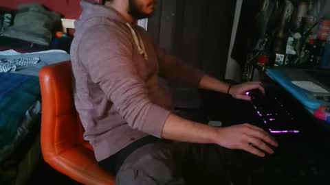 Slutsfriend online show from June 1, 8:38 am