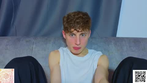 Snapshot of sluttsavage chatting on June 7, 5:55 am sluttsavage online show from June 7, 5:55 am
