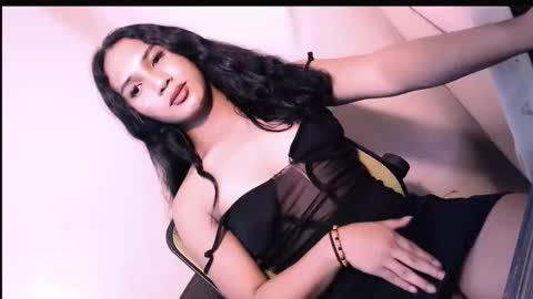 slutty_aki online show from May 22, 8:32 am