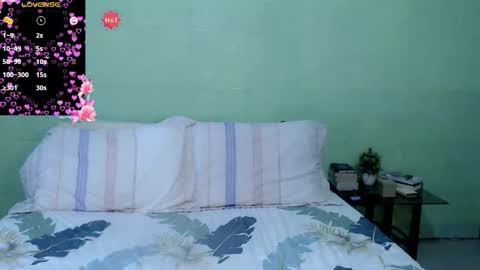 slutty asian-- online show from February 1, 1:59 am