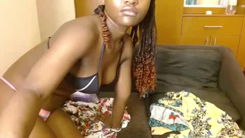 Bree online show from February 5, 7:18 pm