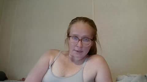Snapshot of slutty_redhead3 chatting on September 24, 3:48 pm Slutty redhead3 online show from September 24, 3:48 pm