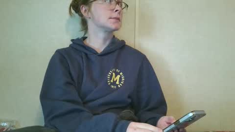 Snapshot of slutty_redhead3 chatting on October 22, 4:18 pm Slutty redhead3 online show from October 22, 4:18 pm