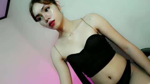 slutty_rose69 online show from April 24, 10:39 am
