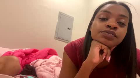 sluttyduchess1 online show from June 9, 4:46 am