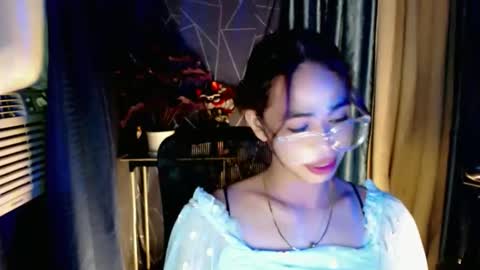 sluttypatotie online show from June 8, 8:31 pm