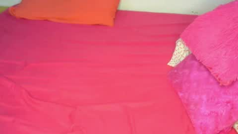 Sexyslutt online show from April 1, 1:39 am