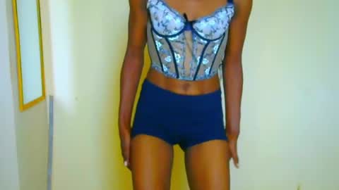 Sexyslutt online show from July 13, 8:17 am