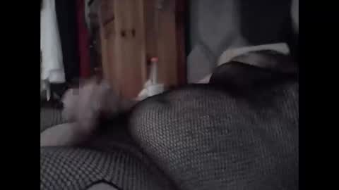 slutyboy1261 online show from October 18, 3:35 pm