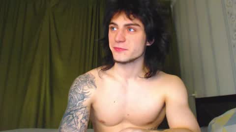 Gus online show from November 22, 6:07 pm