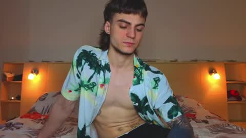 Gus online show from May 7, 2:22 pm