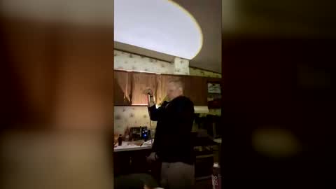 Snapshot of slyfixe chatting on March 21, 8:19 am slyfixe online show from March 21, 8:19 am