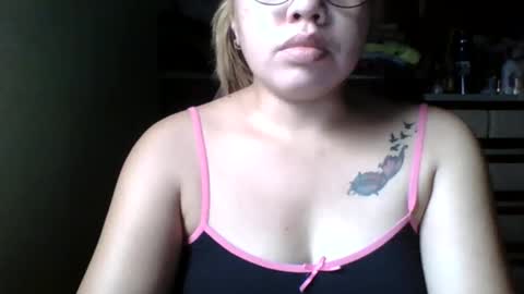 Lovewella online show from February 16, 6:32 am