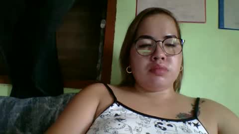 Lovewella online show from May 3, 4:40 am