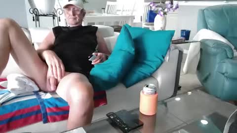 Daddy online show from April 27, 5:44 pm