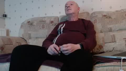 Steve online show from February 25, 8:18 pm