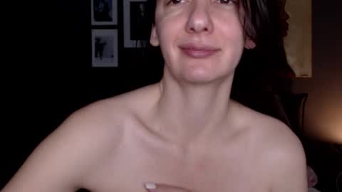 Snapshot of smalltittsbigsoul chatting on December 14, 6:30 am Anna no bbbbybybbabebyy just Anna. And dont call me mom please. online show from December 14, 6:30 am