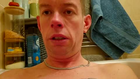 Snapshot of smallville456 chatting on February 10, 8:21 pm smallville456 online show from February 10, 8:21 pm