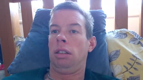 Snapshot of smallville456 chatting on October 6, 8:34 am smallville456 online show from October 6, 8:34 am