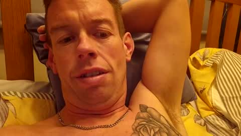 Snapshot of smallville456 chatting on October 23, 7:12 pm smallville456 online show from October 23, 7:12 pm