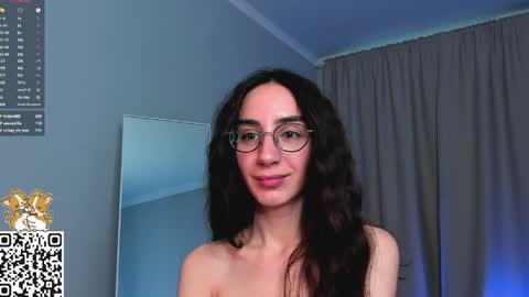 Elizabeth online show from April 23, 12:29 pm