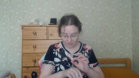 smart_rose online show from April 21, 3:17 pm