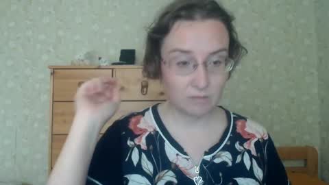 Snapshot of smart_rose chatting on May 24, 3:28 pm smart_rose online show from May 24, 3:28 pm
