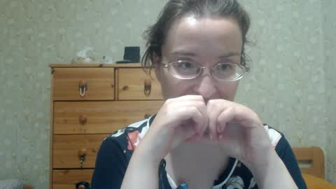 Snapshot of smart_rose chatting on May 27, 5:54 pm smart_rose online show from May 27, 5:54 pm