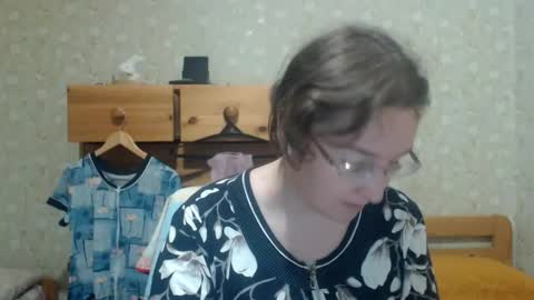 Snapshot of smart_rose chatting on June 3, 8:25 pm smart_rose online show from June 3, 8:25 pm
