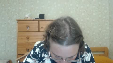 Snapshot of smart_rose chatting on June 4, 4:24 pm smart_rose online show from June 4, 4:24 pm