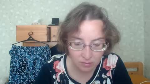 Snapshot of smart_rose chatting on June 21, 5:10 am smart_rose online show from June 21, 5:10 am