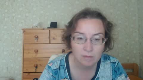 Snapshot of smart_rose chatting on July 4, 11:05 am smart_rose online show from July 4, 11:05 am