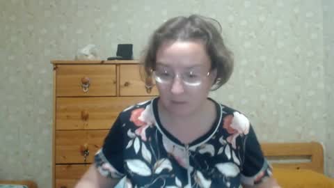 Snapshot of smart_rose chatting on July 12, 9:28 pm smart_rose online show from July 12, 9:28 pm