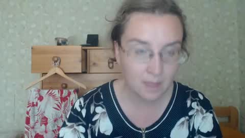 Snapshot of smart_rose chatting on July 20, 12:40 pm smart_rose online show from July 20, 12:40 pm