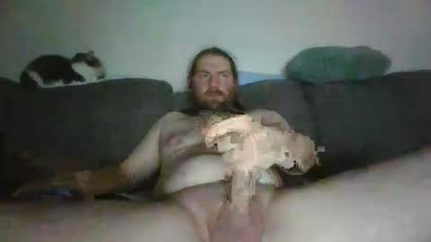 Snapshot of smaug6606 chatting on December 1, 3:22 am smaug6606 online show from December 1, 3:22 am