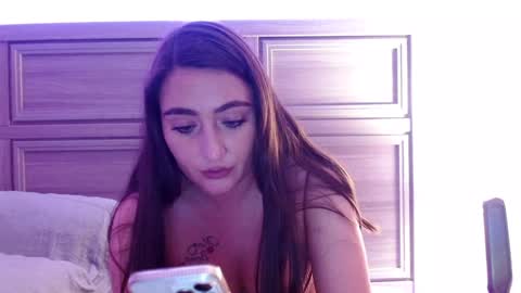 Snapshot of smexy_bun chatting on December 15, 11:09 pm Smexy online show from December 15, 11:09 pm