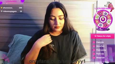 Snapshot of smexy_bun chatting on February 25, 12:03 am Smexy online show from February 25, 12:03 am