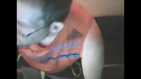 Snapshot of smi35 chatting on June 5, 3:57 am smi35 online show from June 5, 3:57 am