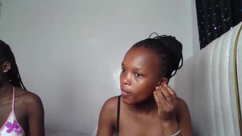 smiley luv1 online show from February 23, 8:55 am