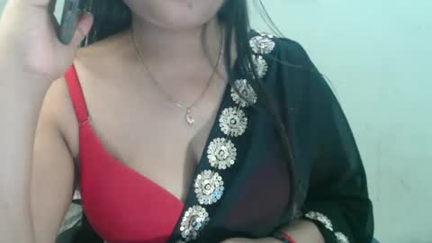 Snapshot of smiley_queen99 chatting on May 6, 4:45 pm smiley online show from May 6, 4:45 pm