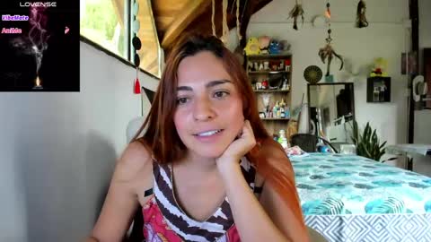 Snapshot of smilingsalor chatting on May 23, 3:49 pm SmilingSalor online show from May 23, 3:49 pm