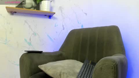 Snapshot of smitgrey chatting on January 14, 8:26 pm SMIT online show from January 14, 8:26 pm
