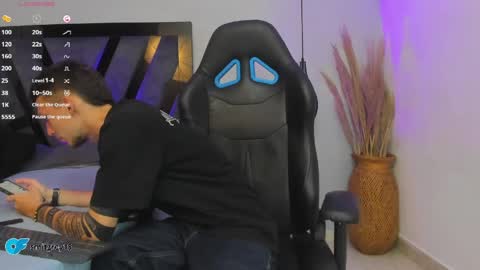 SMIT  online show from April 22, 4:26 am