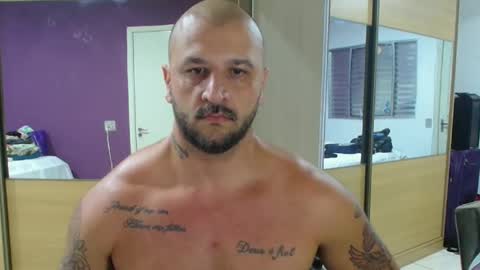 Snapshot of smithduke chatting on December 10, 9:54 pm smithduke online show from December 10, 9:54 pm