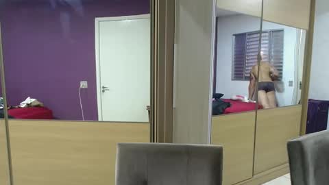 Snapshot of smithduke chatting on February 19, 3:05 pm smithduke online show from February 19, 3:05 pm