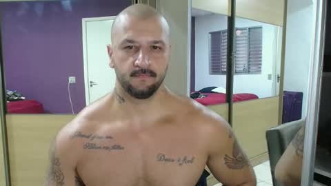 Snapshot of smithduke chatting on February 28, 7:03 pm smithduke online show from February 28, 7:03 pm