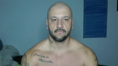 Snapshot of smithduke chatting on October 14, 2:34 am smithduke online show from October 14, 2:34 am