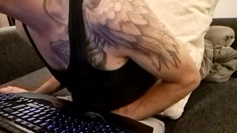 Smokeandwatching online show from September 21, 7:37 pm