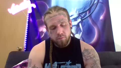 smoke online show from April 21, 7:50 pm