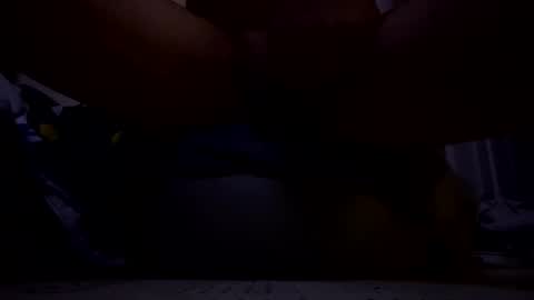 Snapshot of smokelove17 chatting on March 1, 8:16 am smokelove17 online show from March 1, 8:16 am